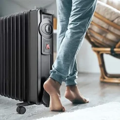 Black+Decker Radiatore ad Olio ad 1500 W Nero