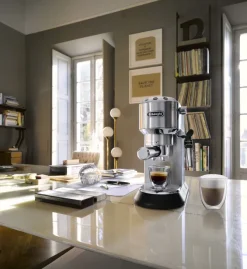 DeLonghi Dedica Style EC 685.M Macchina per espresso 1.1L Nero, Metallico, Argento