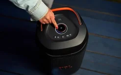 JBL PartyBox 130 Diffusore Portatile per feste con potente JBL Sound, Bluetooth, Lightshow dinamico, Design IPX4 resistente agli schizzi, fino a 15 ore di Batteria, Nero