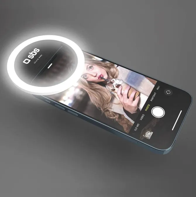 SBS - Anello Led Universale per Smartphone, Luce Flash con Regolazione d'Intensità, per TikTok, YouTube, Instagram, Selfie, Video e Dirette Streaming, Cavo di Ricarica USB Incluso