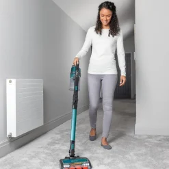 SHARK - ASPIRAPOLVERE SENZA FILO CON PET KIT IZ201EUT